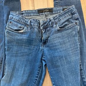 Jessica Simpson Jeans - Size 28 - skinny fit